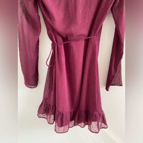 Everly Maroon Long Sleeve Ruffle Wrap Dress Size Small - Picture 12 of 12